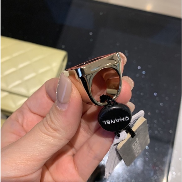 Chanel Ring - Picture 3 of 3